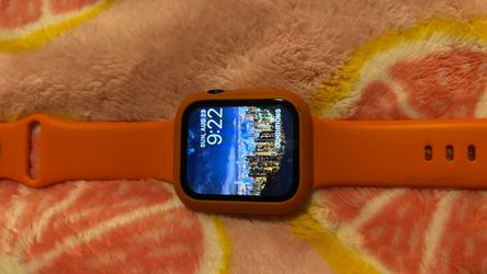 Apple Watch SE (GPS + LTE)