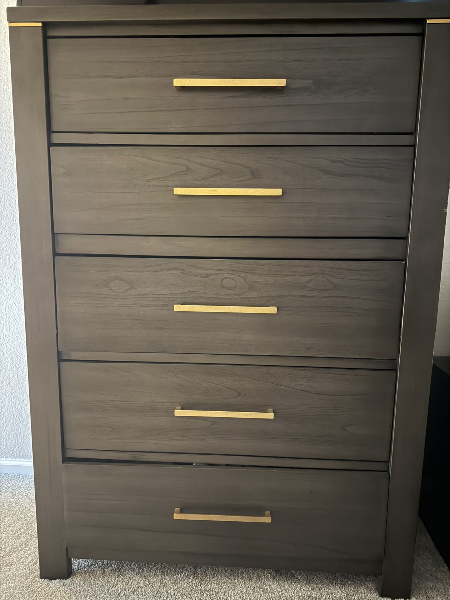 5 Drawer Dresser