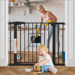 Baby Pet Doorway Safety Gate