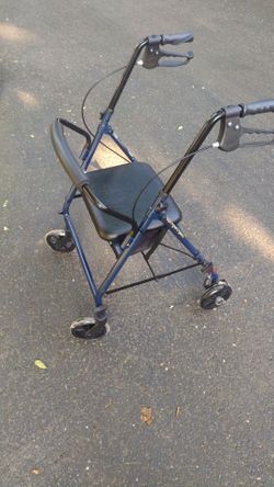 Foldable Rolling Walker Rollator w/ Seat and Hand Brakes