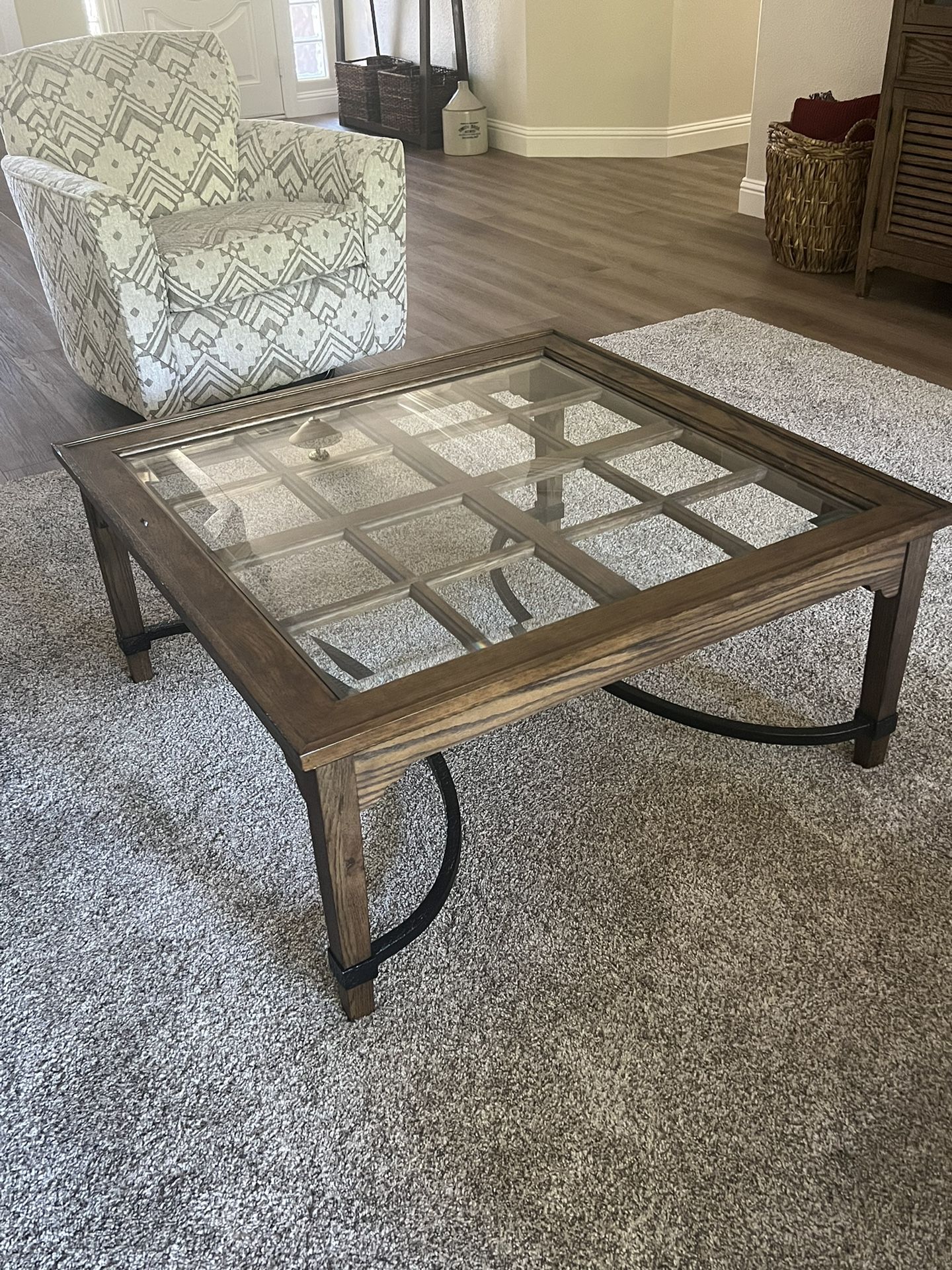 Coffee And End Table
