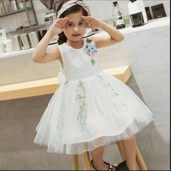 Litter girl pink & white sleeveless dresses. Tutu dress