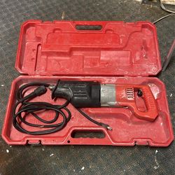 Milwaukee 11 Amp Sawzall 