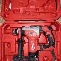 Milwaukee 1-1/8 in. Corded SDS-Plus Rotary Hammer