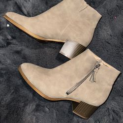 Brand New Boots Size 8.5