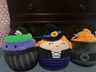 3 Halloween Squishmallows