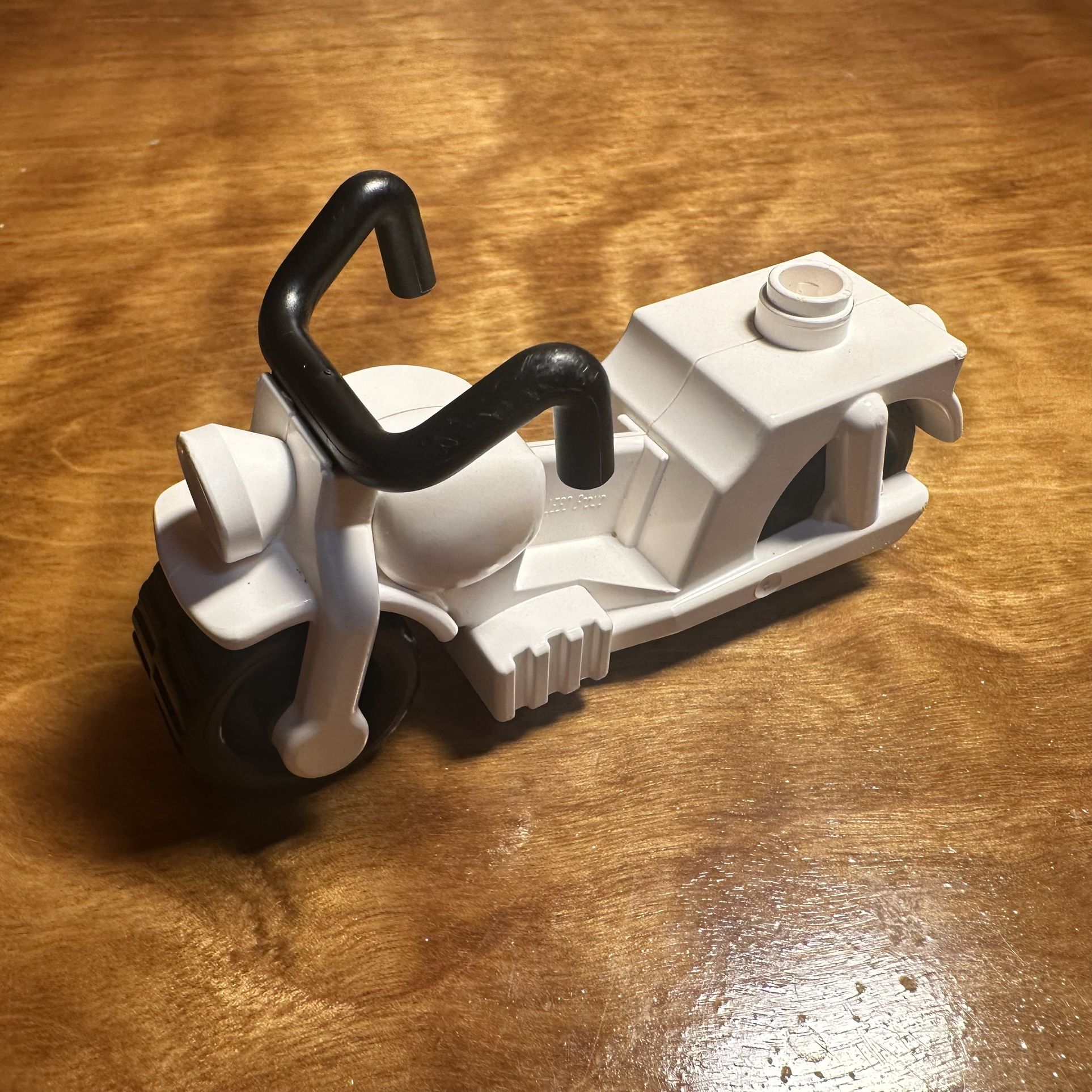 Vintage Lego Duplo WHITE MOTORCYCLE Motorbike Legoville City Harley Motor Cycle