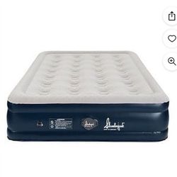 Slumberjack Grand Mesa 15" Air Mattress with Built-in Removeable Pump, Full