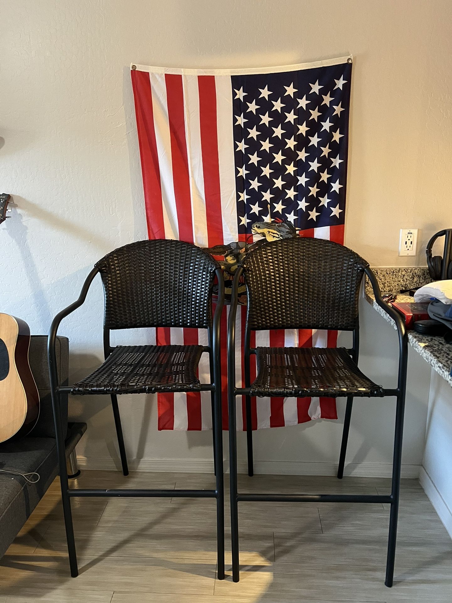 Bar Stool / Chairs