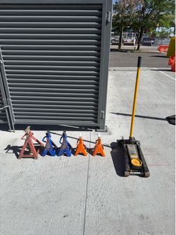 Craftsman Floor Jack & Jack Stand Set
