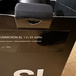 Leica Summicron-SL 35mm f/2 ASPH. Lens (L-Mount)