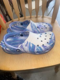 Crocs Classic Marbled Tie-Dye Clogs Blue Purple – Good Condition