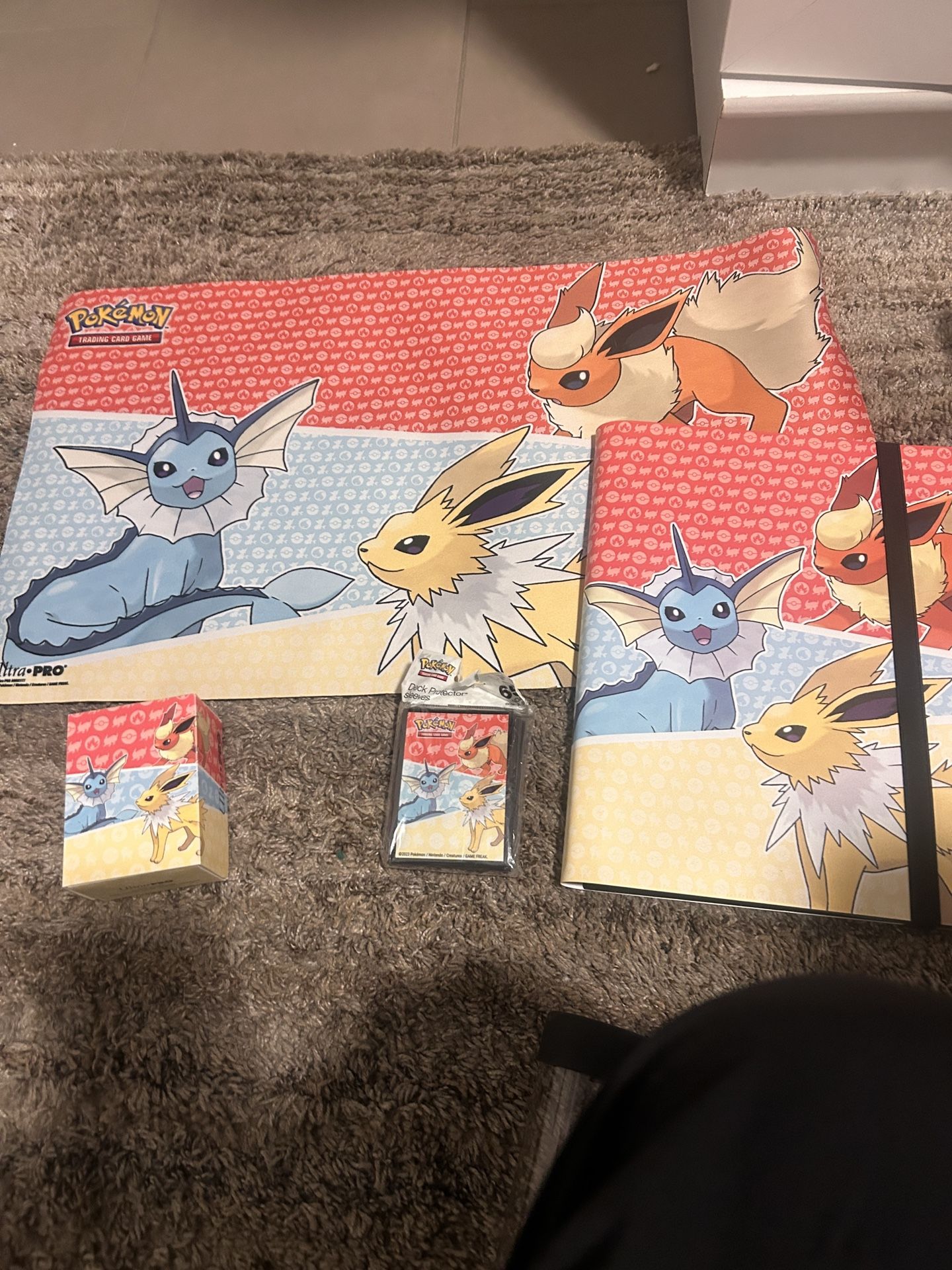 Pokemon Eevee Evolutions TCG Card Step Up