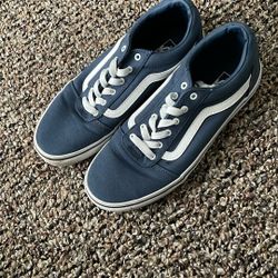 New Vans Size 6
