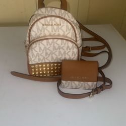 Michael Kors Mini Backpack With Wallet 