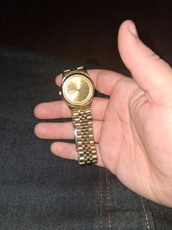 Citizen quarts watch