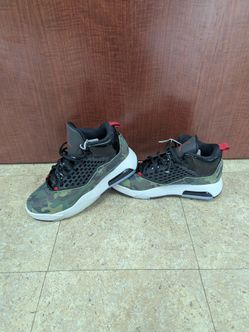 NIKE M:CD6107-200 CAMO JORDANS
