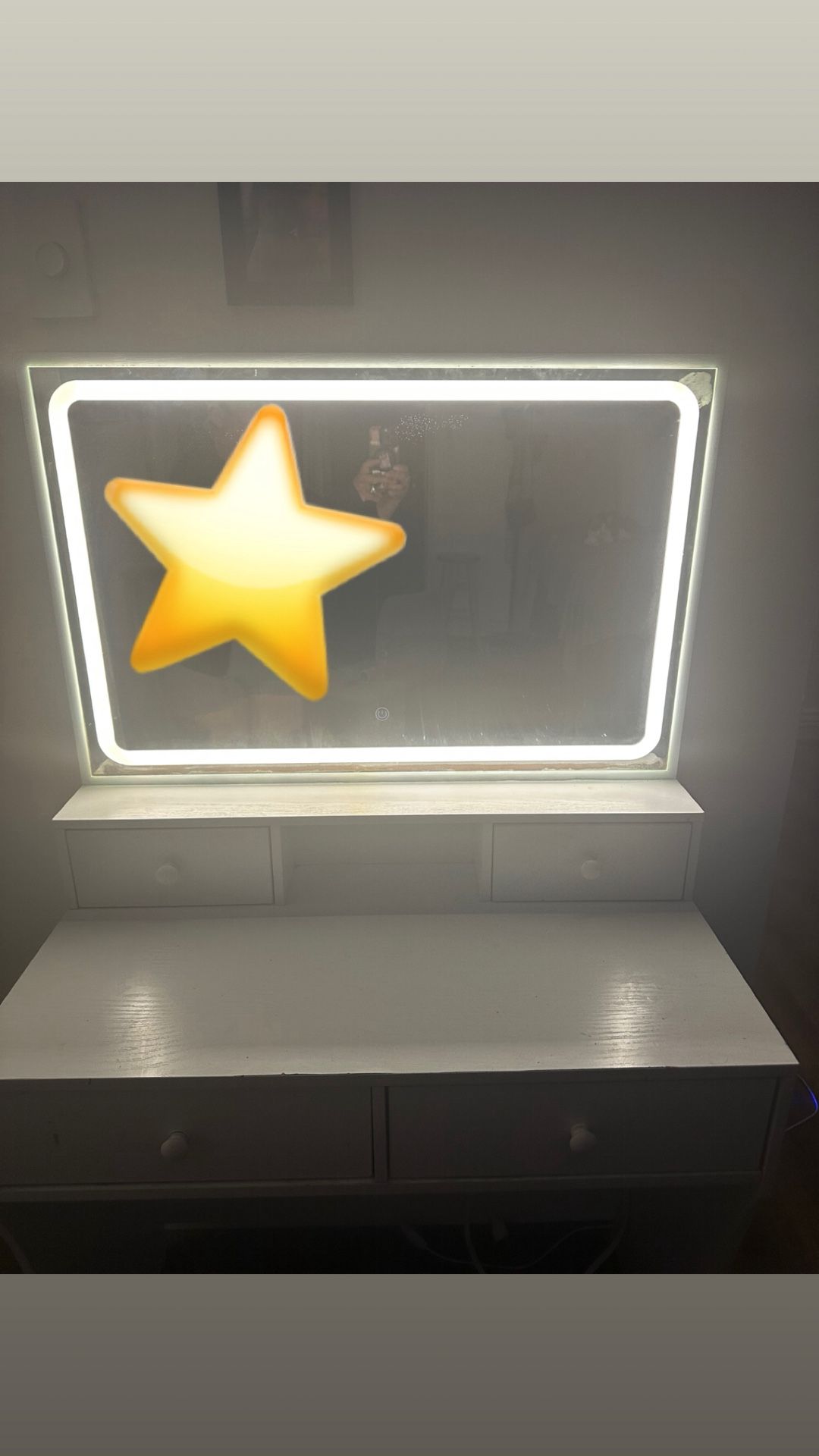 VANITY DESK WITH FOUR DRAWERS