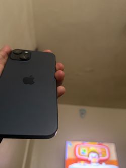 iPhone 15+ unlocked