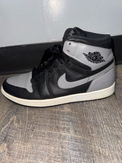 Nike Jordan 1 Retro OG High Shadow Men's Size 10.5 Gym Shoe Sneakers
