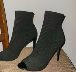 Steve Madden heel booties open Toe 10