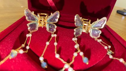 Butterfly Hair Clip