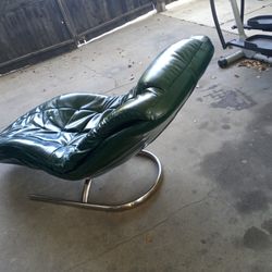 Green Relaxation Chair 