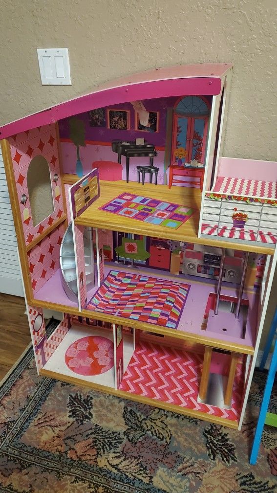 Barbie House , Wood,  Plus Accessories, Dolls ,furniture ,and Clothes 