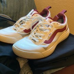 Vans MTE Ultrarange EXO Size 8.5
