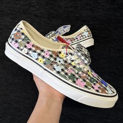 VANS AUTHENTIC 44 / SANDY LIANG “FLORAL SIZE 10 MENS 