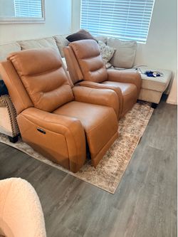 Power  Reclining leather chair