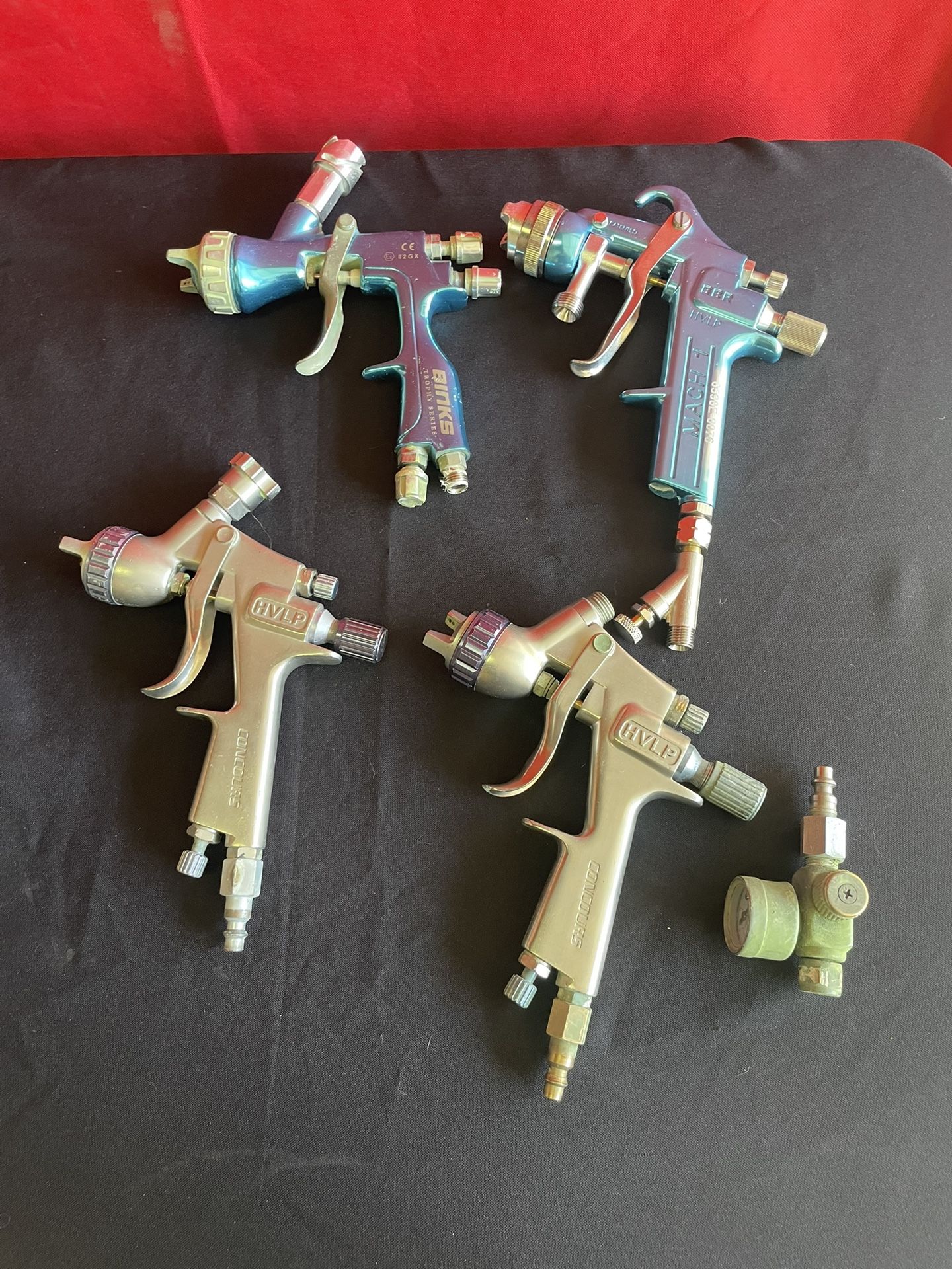 4 Spray Guns 