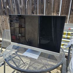 HP Computer Monitor 