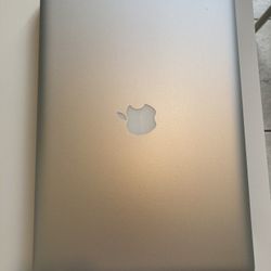 Early 2011 MacBook Pro 15 Inches For Parts ONLY