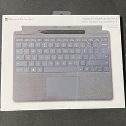 Microsoft Pro Signature Keyboard With Slim Pen 2 