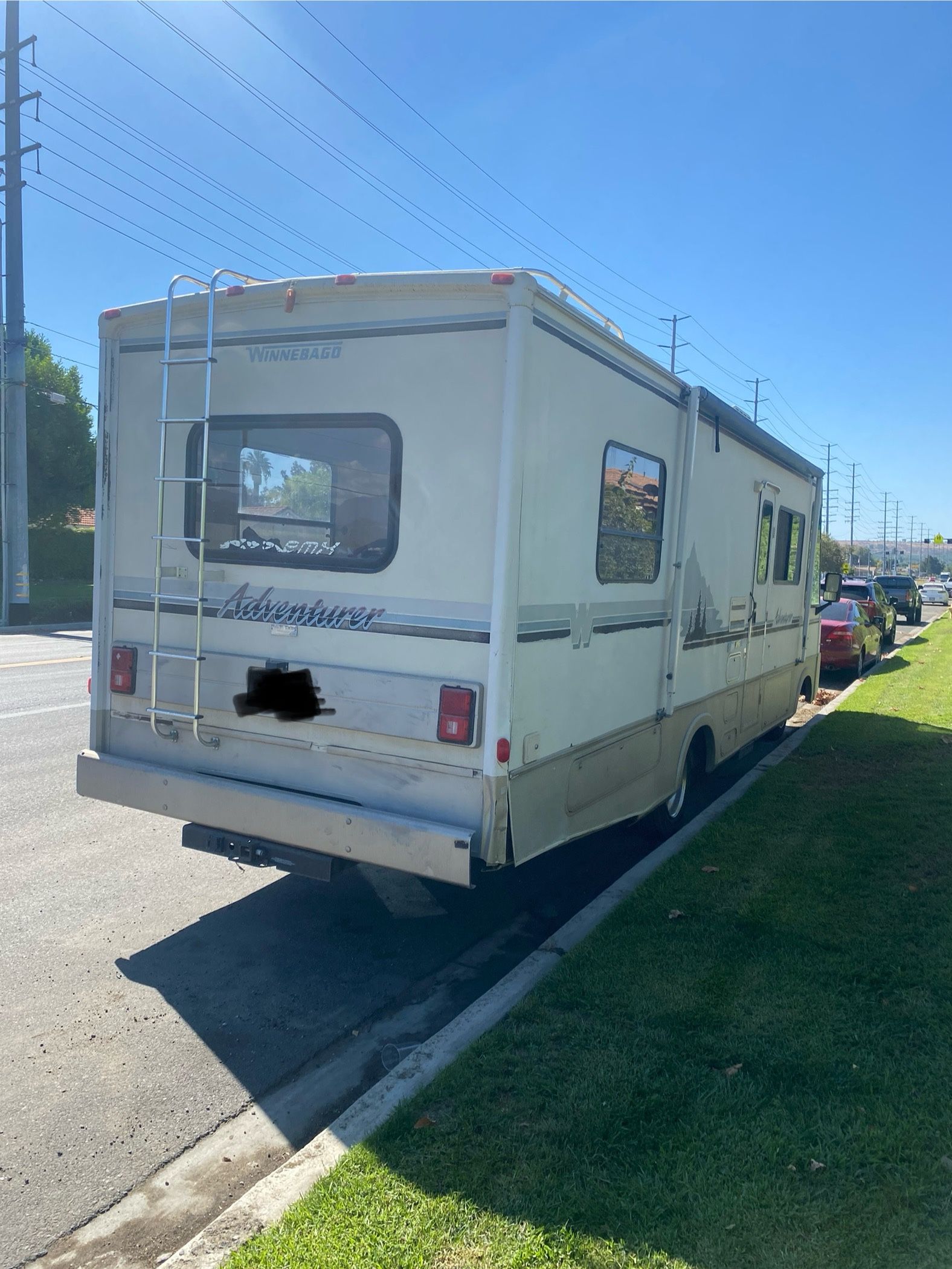 1994 Winnebago Adventurer