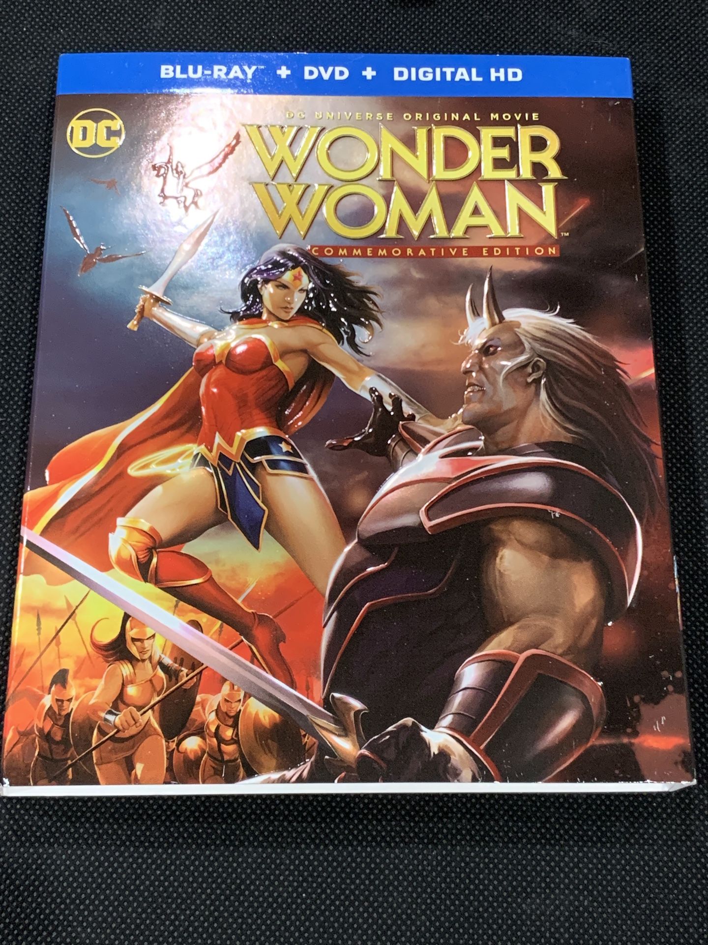 WONDER WOMAN - Commemorative Edition Blu-ray + DVD w/Slipcover