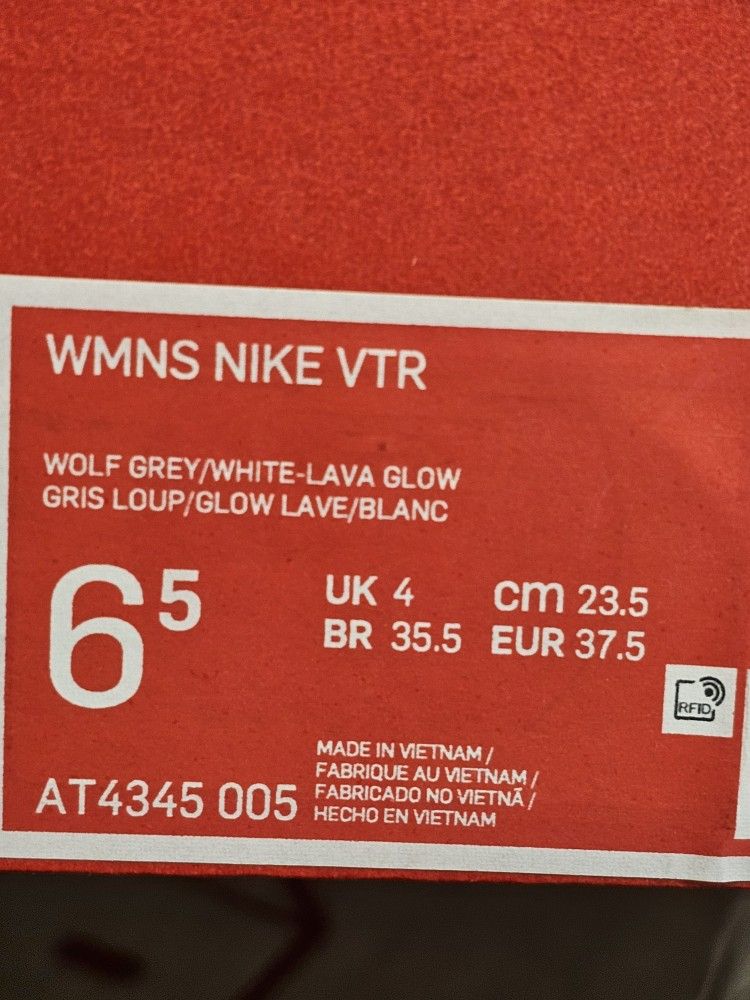 Nike Woman's Nike VTR
