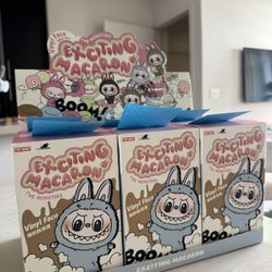 Labubu -Exciting Macarons