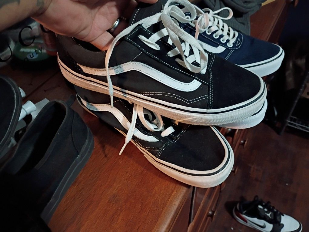 Kicks