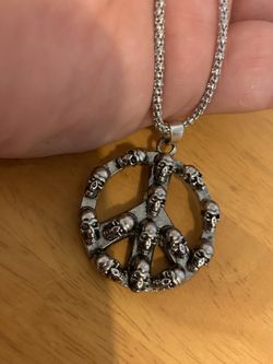 Awesome skull peace sign