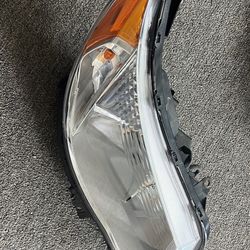 2009 - 2013 Subaru Forester Right Side, Headlight
