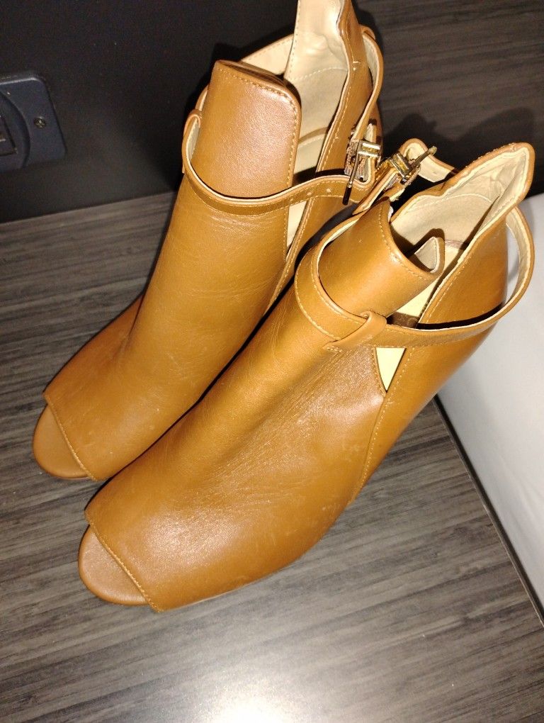 Mk Heels Size 8