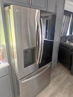 LG Dual Ice Maker Refrigerator