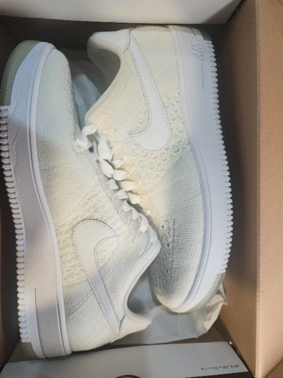 af1 ultra flykniy low 817419 100