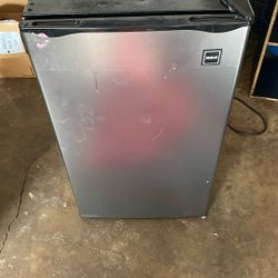 Mini  Rca Refrigerator