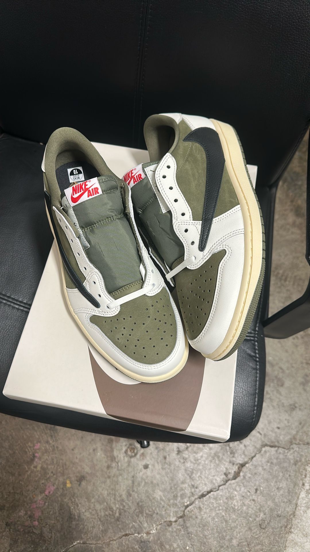 Jordan 1 Retro Low Travis Scott Medium Olive
