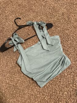 Green Bow Top