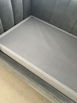 Twin TEMPERPEDIC 9” Box frame