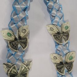 Graduation Money Lei $35